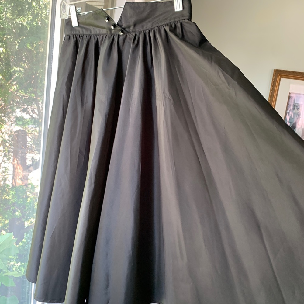 Vintage Black Full Midi Skirt